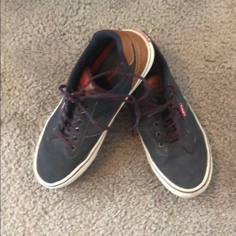 Levi sperry’s - Picture 2 of 2